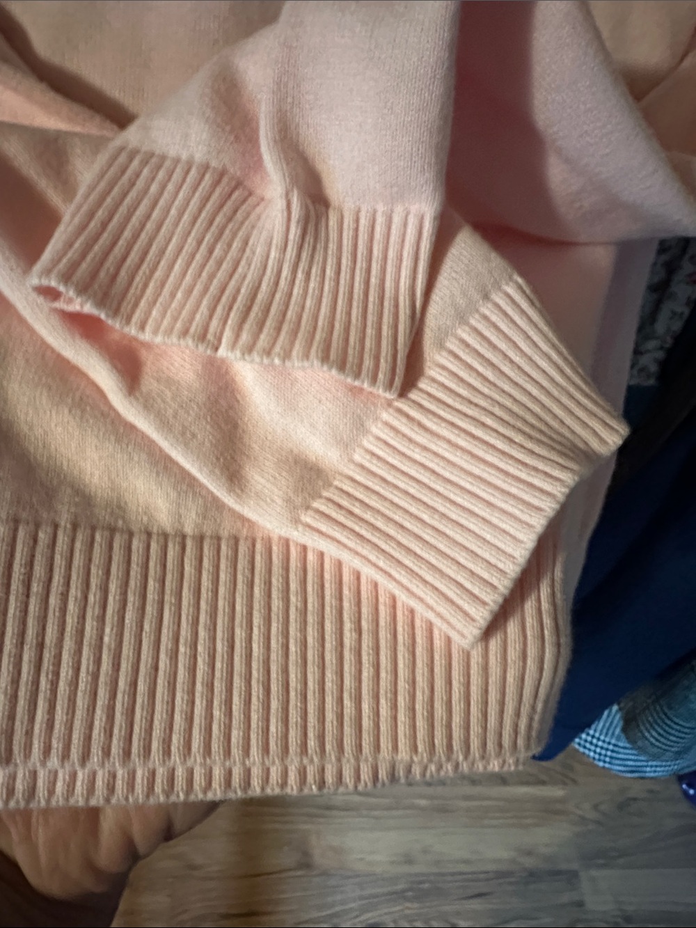 Vintage Roebuck & Co. Pale Pink Crewneck Sweater with Lace Shoulder Detail - Picture 5 of 5